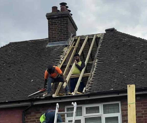 Roof Replacement Service
